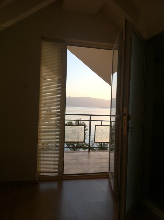 Guest House Lokoski Peštani Zimmer foto